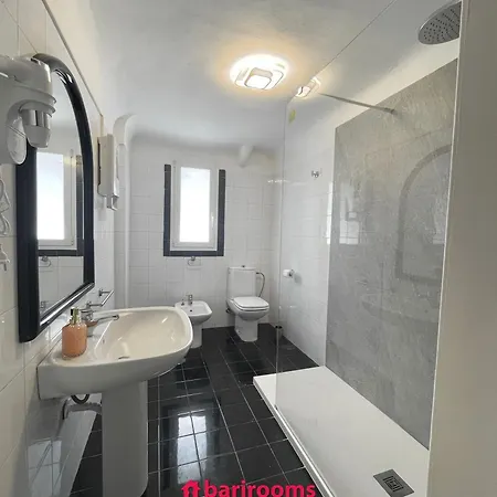 Maison d'hôtes Barirooms - Imbriani 15 *