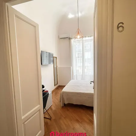 Maison d'hôtes Barirooms - Imbriani 15 *